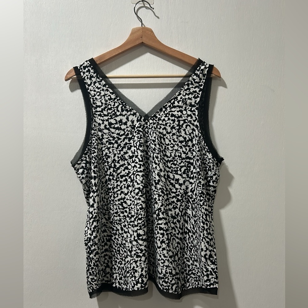 HALOGEN WOMENS RAW EDGE TANK BLACK LEOPARD PRINT Sz 1 - Picture 3 of 11